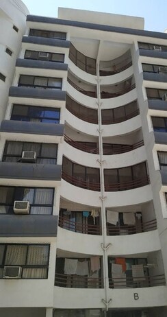 2 BHK + Store Room Apartment For Rent in Falcon Castle