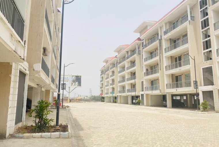 Exterior View, maxxus-elanza 3 Bedroom 1600 Sq.Ft. Apartment In International Airport Road Zirakpur 10276824