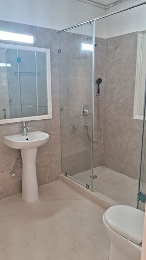 Bathroom in 5 BHK Villa at Dlf Phase I – for Rent