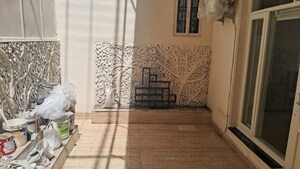 Bathroom in 5 BHK Villa at Dlf Phase I – for Rent