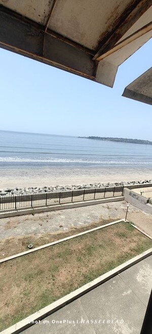 2 BHK Apartment – Exterior View View at Silver View Apartments, Versova - for Rent