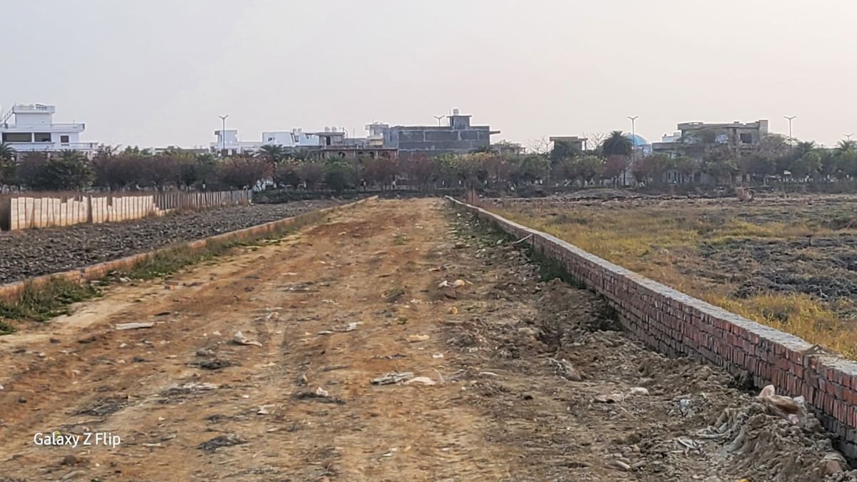Plot For Sale in Sheetal Vihar Raebareli Road
