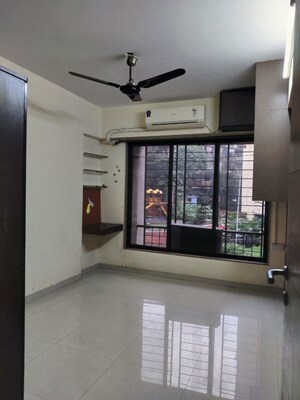 Room in 3 BHK Apartment at Harasiddh Riddhi Tower, Malad East – for Rent