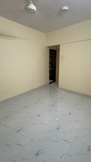 Room in 2 BHK Apartment at Evershine Millennium Paradise, Kandivali East – for Rent