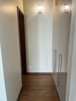 Building Lobby in 3 BHK Apartment at Dlf Phase ii – for Rent