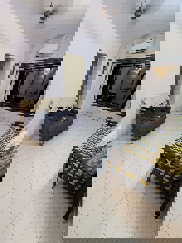 2 BHK 700 Sq.Ft. Apartment in Chandiwala Complex