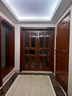 3 BHK Builder Floor For Rent in Defence Colony