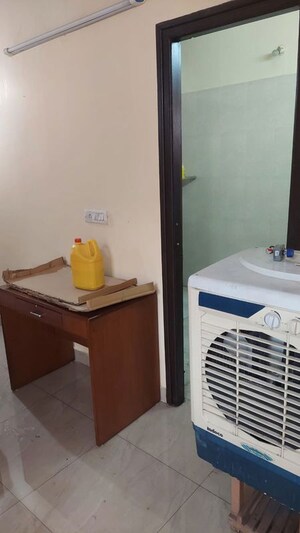 Master Bedroom in 2 BHK Independent House at RWA Apartments Sector 50, Sector 50 – for Rent