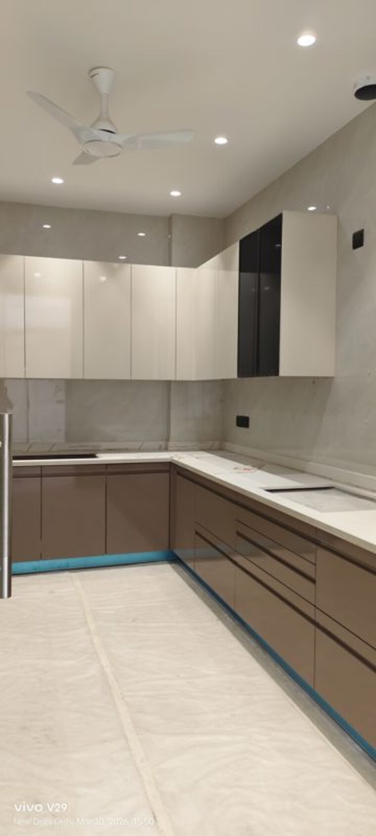 Kitchen, chittaranjan park 4 Bedroom 320 Sq.Yd. Builder Floor In Chittaranjan Park Delhi 10102790