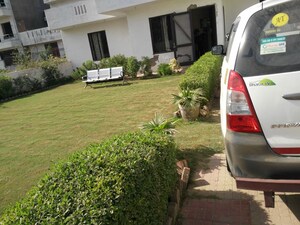2 BHK Independent House – Exterior View View at Sector 40 - for Rent
