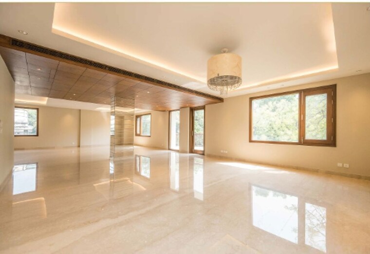 Room, nizamuddin east 4 Bedroom 860 Sq.Yd. Builder Floor In Nizamuddin East Delhi 9561792