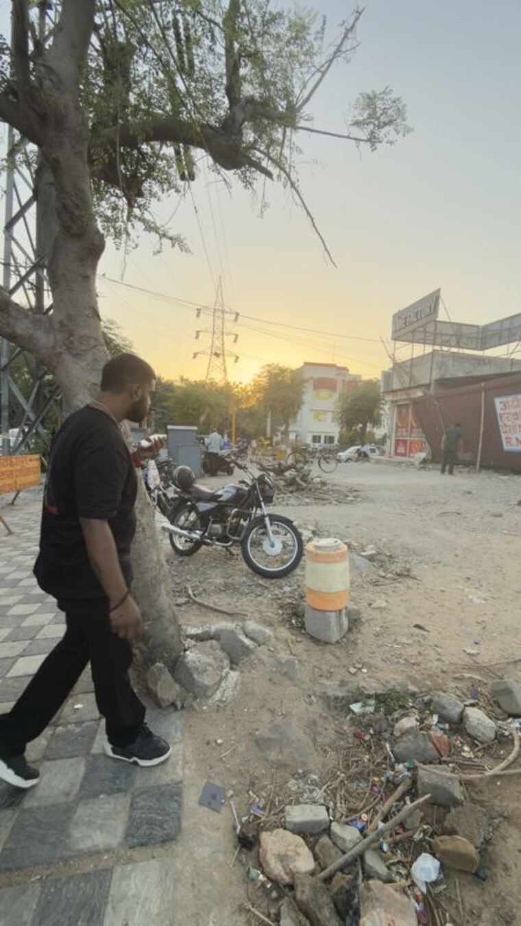 undefined, sahakar marg Commercial Land 450 Sq.Yd. In Sahakar Marg Jaipur 10277056