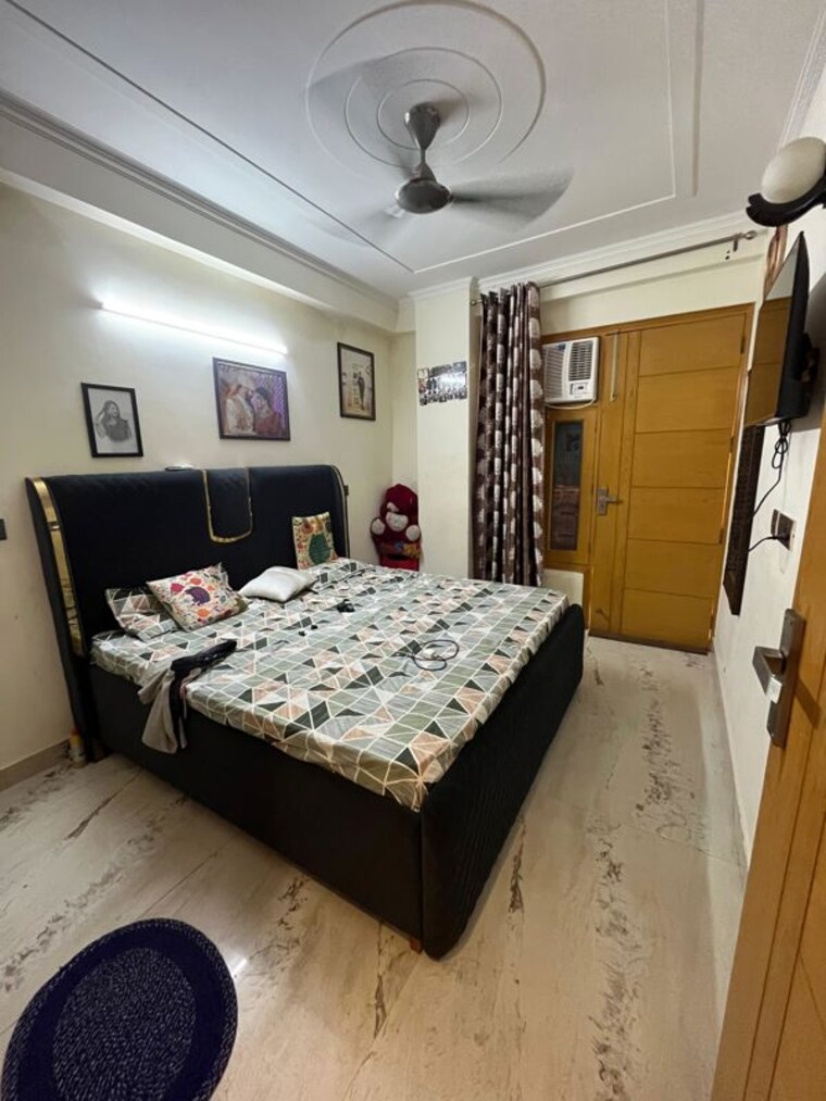 Bedroom, rajpur khurd extension 2 Bedroom 70 Sq.Yd. Apartment In Rajpur Khurd Extension Delhi 10277033