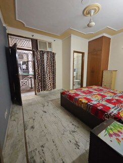 1 BHK Builder Floor For Rent in East Of Kailash