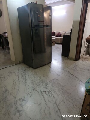 Room in 3 BHK Apartment at Sector 11 Dwarka – for Rent