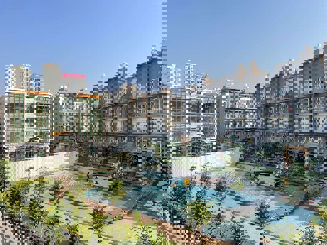 3 BHK + Pooja Room,Extra Room,Basement 1712 Sq.Ft. Builder Floor in Smart World Orchard