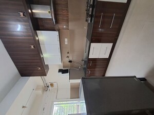 Team Area in 2 BHK Apartment at Harlur – for Rent