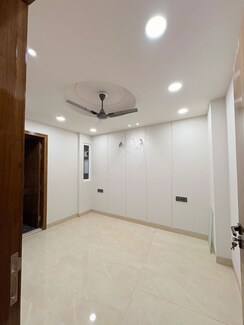1 BHK Builder Floor For Rent in Lajpat Nagar 4