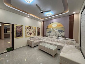 4 BHK Builder Floor For Rent in Vasant Vihar