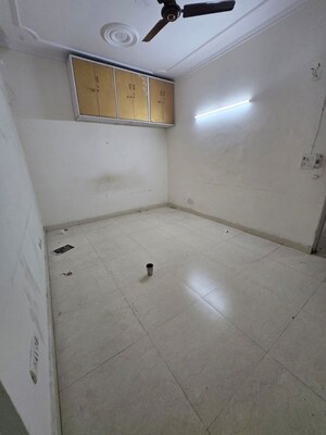 Room in 1 BHK Builder Floor at East Of Kailash – for Rent