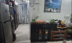Dining area in 2 BHK Apartment at Hazratganj – for Rent