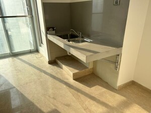 3.5 BHK Apartment For Rent in Marathon Monte South, Byculla West