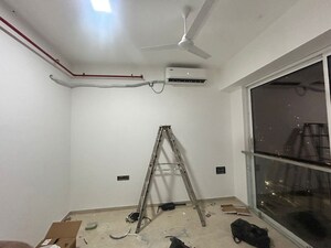 Team Area in 3.5 BHK Apartment at Marathon Monte South, Byculla West – for Rent