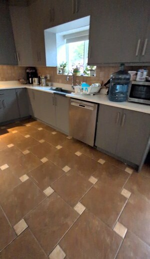 Kitchen in 4 BHK Apartment at AS Tower, Sector 45 – for Rent