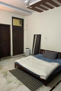 1 RkBuilder Floor For Rent in Lajpat Nagar I