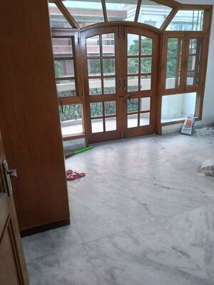 3 BHK Builder Floor For Rent in Defence Colony