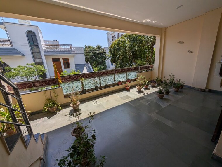 Balcony, gomti nagar 2 Bedroom 2152 Sq.Ft. Independent House In Gomti Nagar Lucknow 10277286