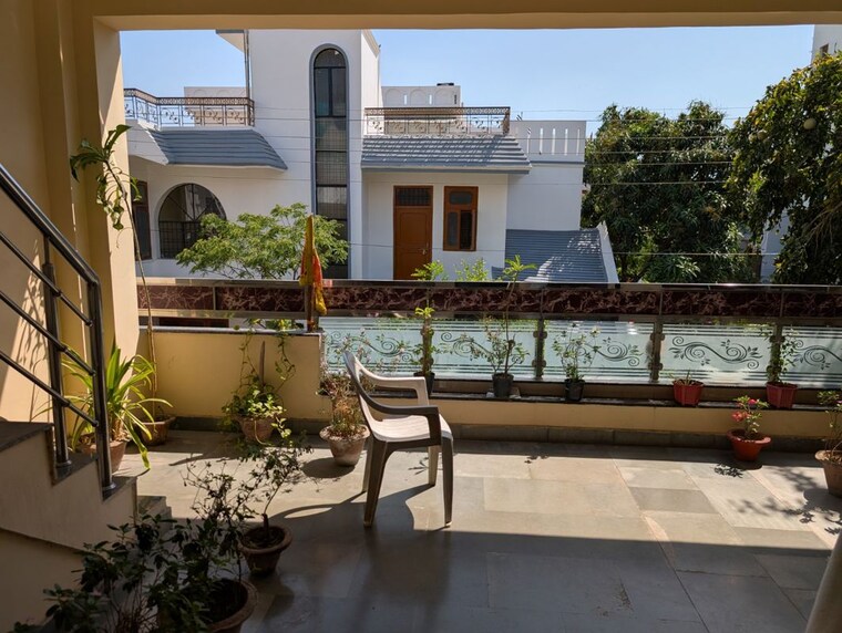 Balcony, gomti nagar 2 Bedroom 2152 Sq.Ft. Independent House In Gomti Nagar Lucknow 10277286