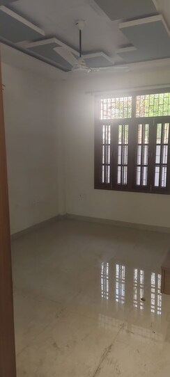 2 BHK + Pooja Room Independent House For Rent in Gomti Nagar