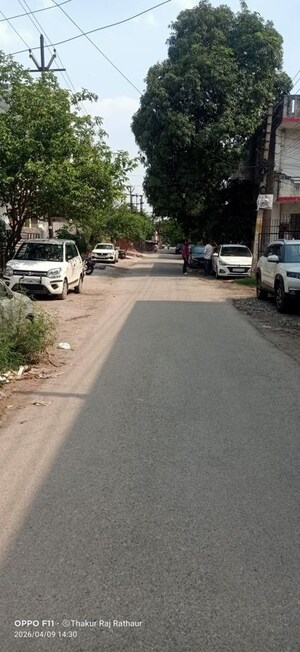 Parking in 2 BHK Apartment at Karpuri Puram, Govindpuram – for Sale