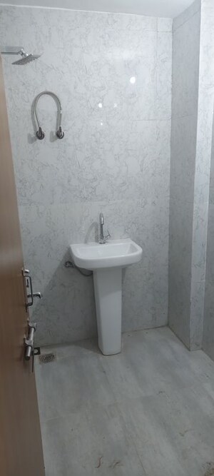 Bathroom in 2 BHK Independent House at Gomti Nagar – for Rent