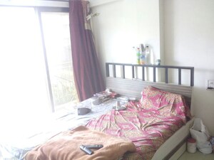 Bedroom in 1 RK Apartment at Dn Nagar – for Rent