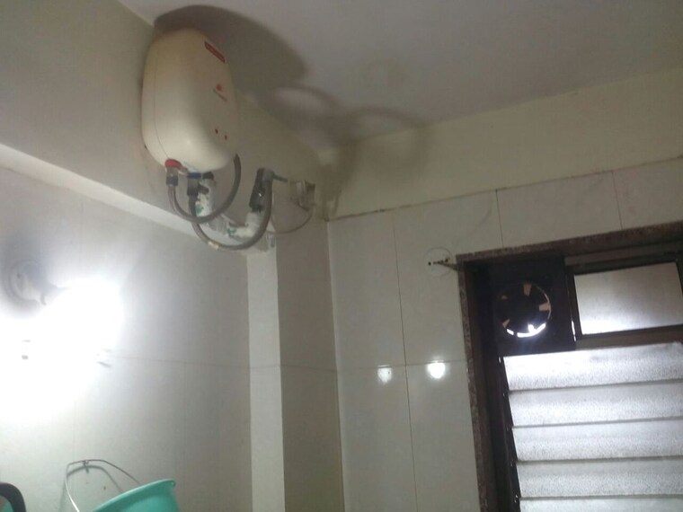 Other, dn nagar 1 RK 250 Sq.Ft. Apartment In Dn Nagar Mumbai 10277289