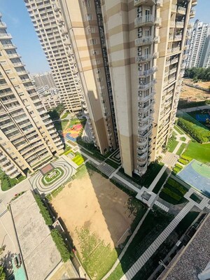 2 BHK Apartment For Rent in AIPL The Peaceful Homes, Sector 70a