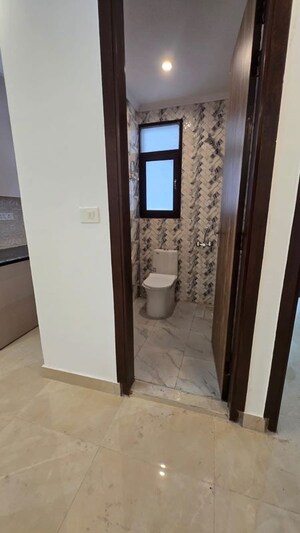 Building Lobby in 3 BHK Builder Floor at Malviya Nagar – for Rent