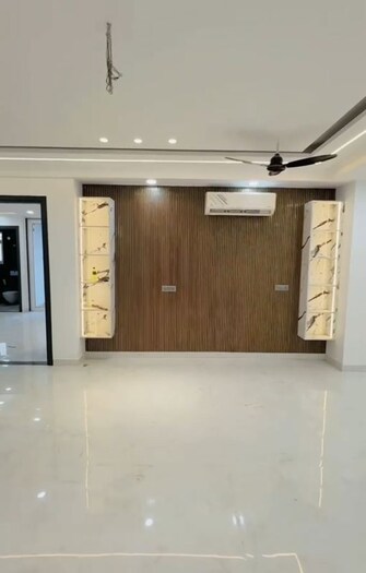 4 BHK + Store Room 3550 Sq.Ft. Builder Floor in Ultima 107