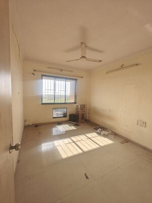 Room in 2 BHK Apartment at Jay Balaji CHS, Nerul Sector 6 – for Rent