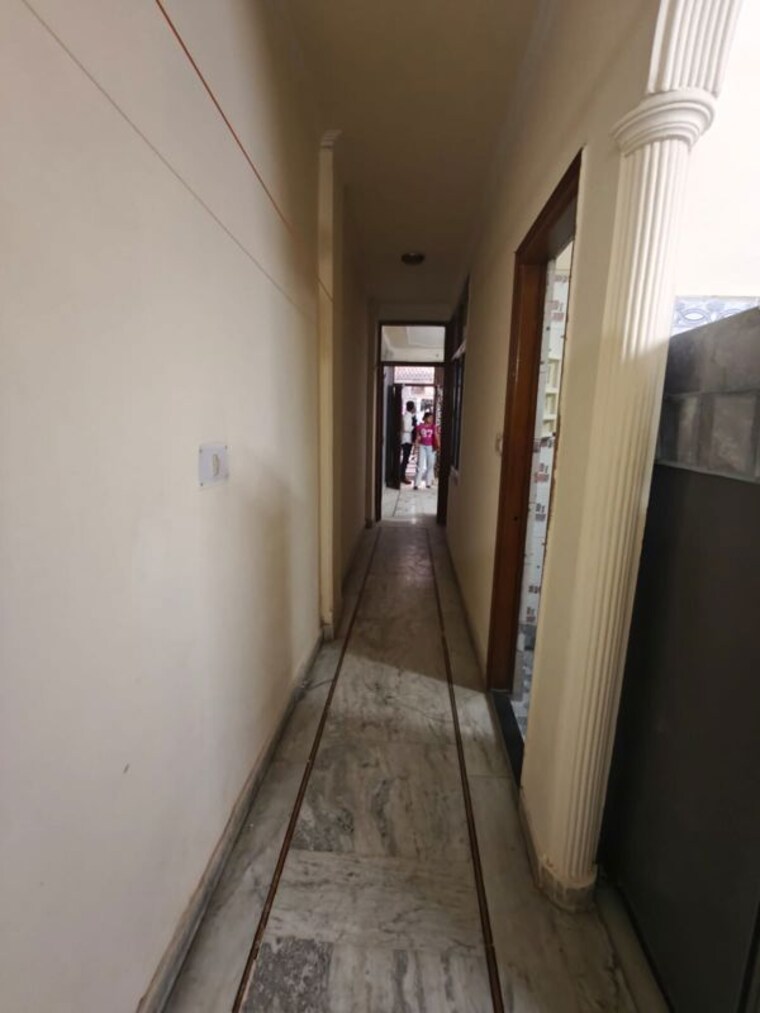 undefined, east of kailash 2 Bedroom 133 Sq.Yd. Builder Floor In East Of Kailash Delhi 10277384