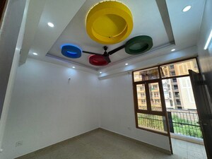 Room in 4 BHK Apartment at Dwarika Raj Garden City, Raj Nagar Extension – for Sale