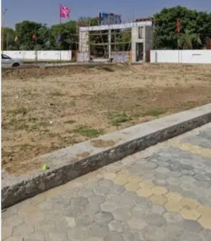  Land For Sale in Andheri East
