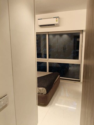 Bedroom in 1 BHK Apartment at Chembur – for Sale