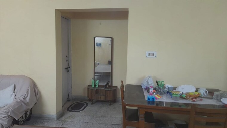 undefined, greater kailash i 3 Bedroom 206 Sq.Yd. Builder Floor In Greater Kailash I Delhi 10277418