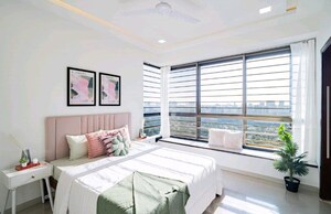 Bedroom in 2.5 BHK Apartment at Goregaon East – for Sale