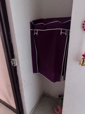 Furnished Amenities in 2 BHK Apartment at Lodha Amara, Kolshet Road – for Rent