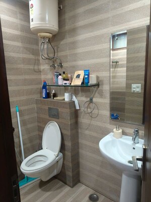 Bathroom in 1 BHK Builder Floor at Lajpat Nagar – for Rent