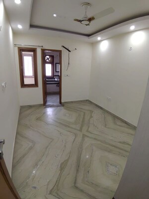Room in 3 BHK Builder Floor at Lajpat Nagar 4 – for Rent